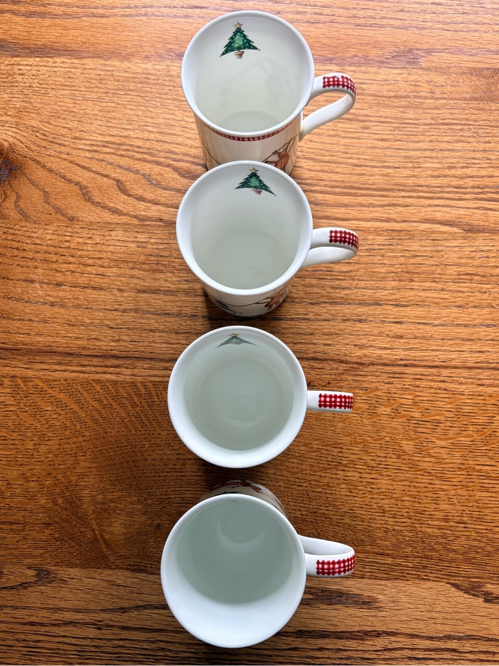 Set of 4 Crown Trent Christmas Reindeer & Tree Bone China Mug - Made in England - Picture 6 of 12